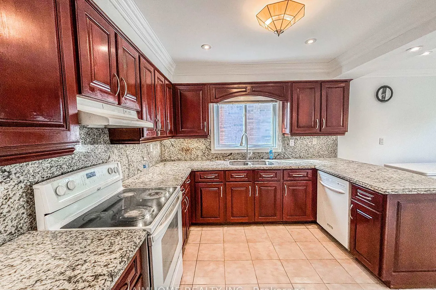 Additional image 6 of 87 Ballard Crescent