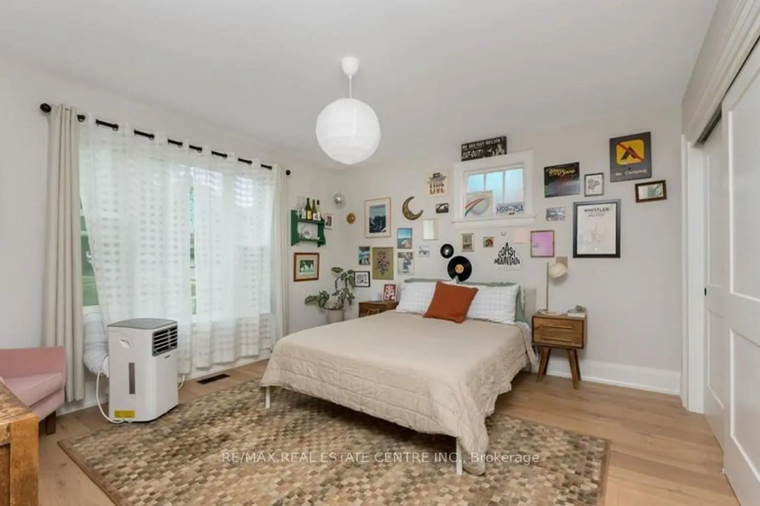 Additional image 17 of 14 Young Street