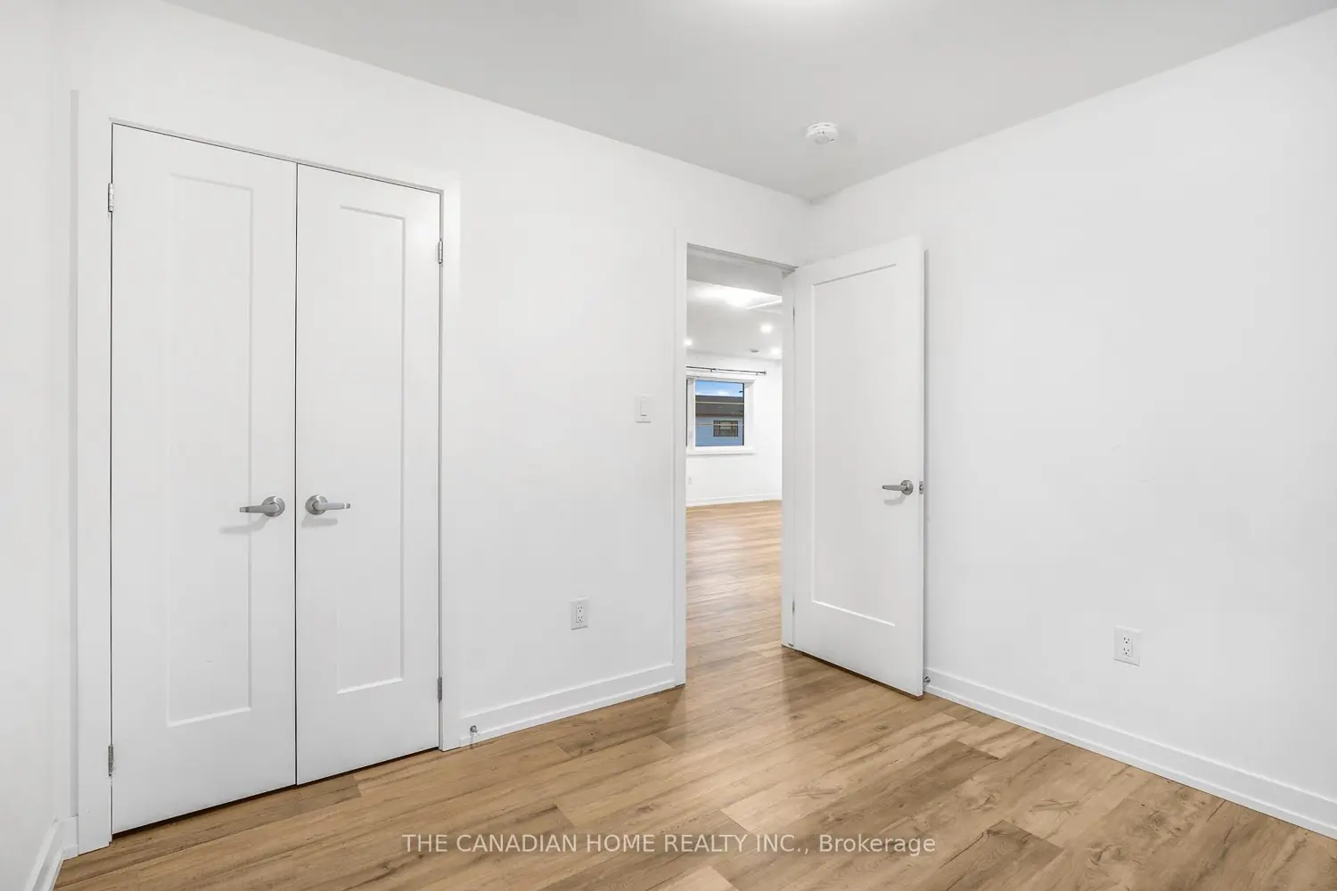 Additional image 13 of 4263 Fourth Avenue Unit 332