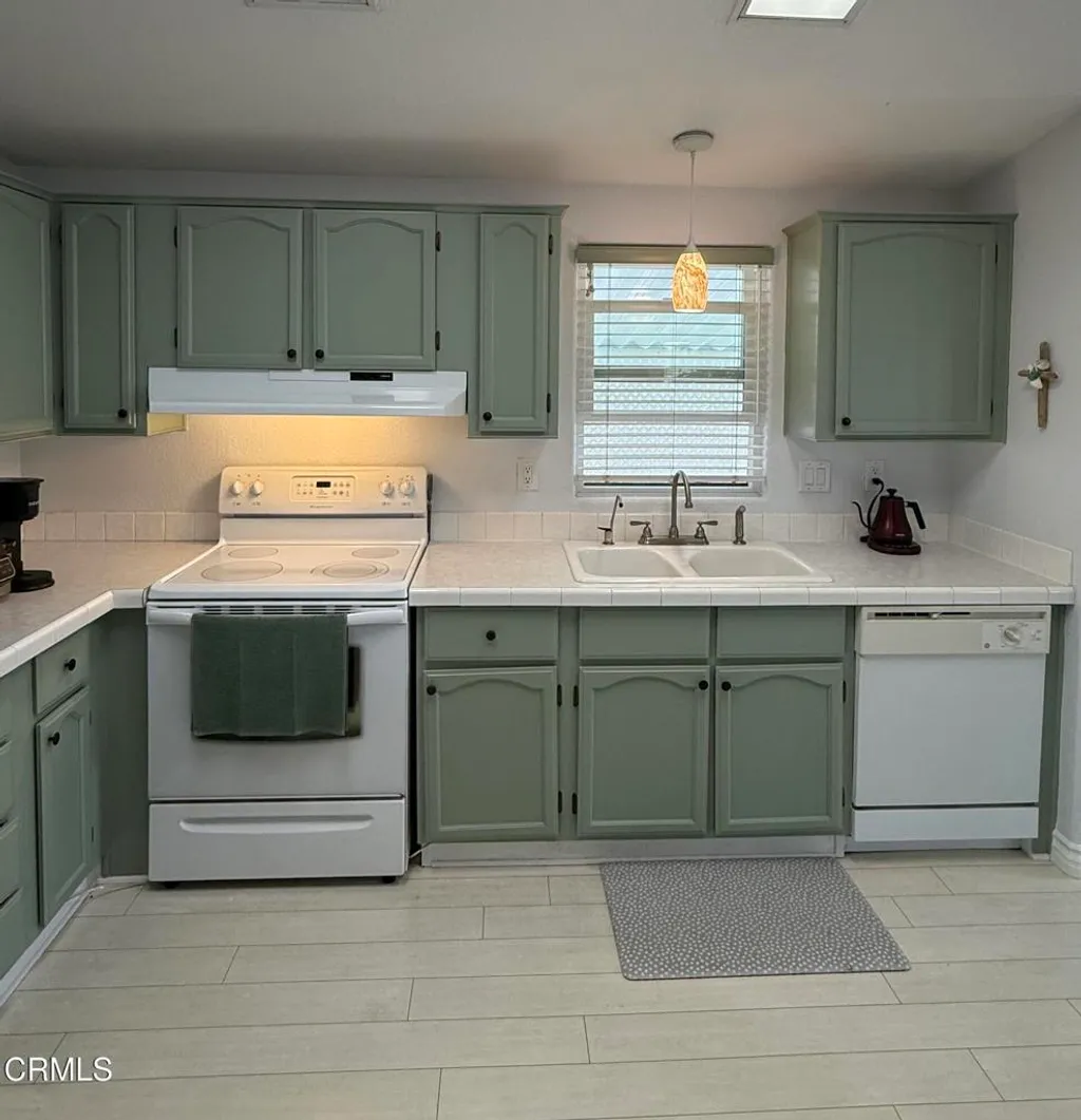 Additional image 10 of 1215 Anchors Way Drive #44, Ventura, CA 93001