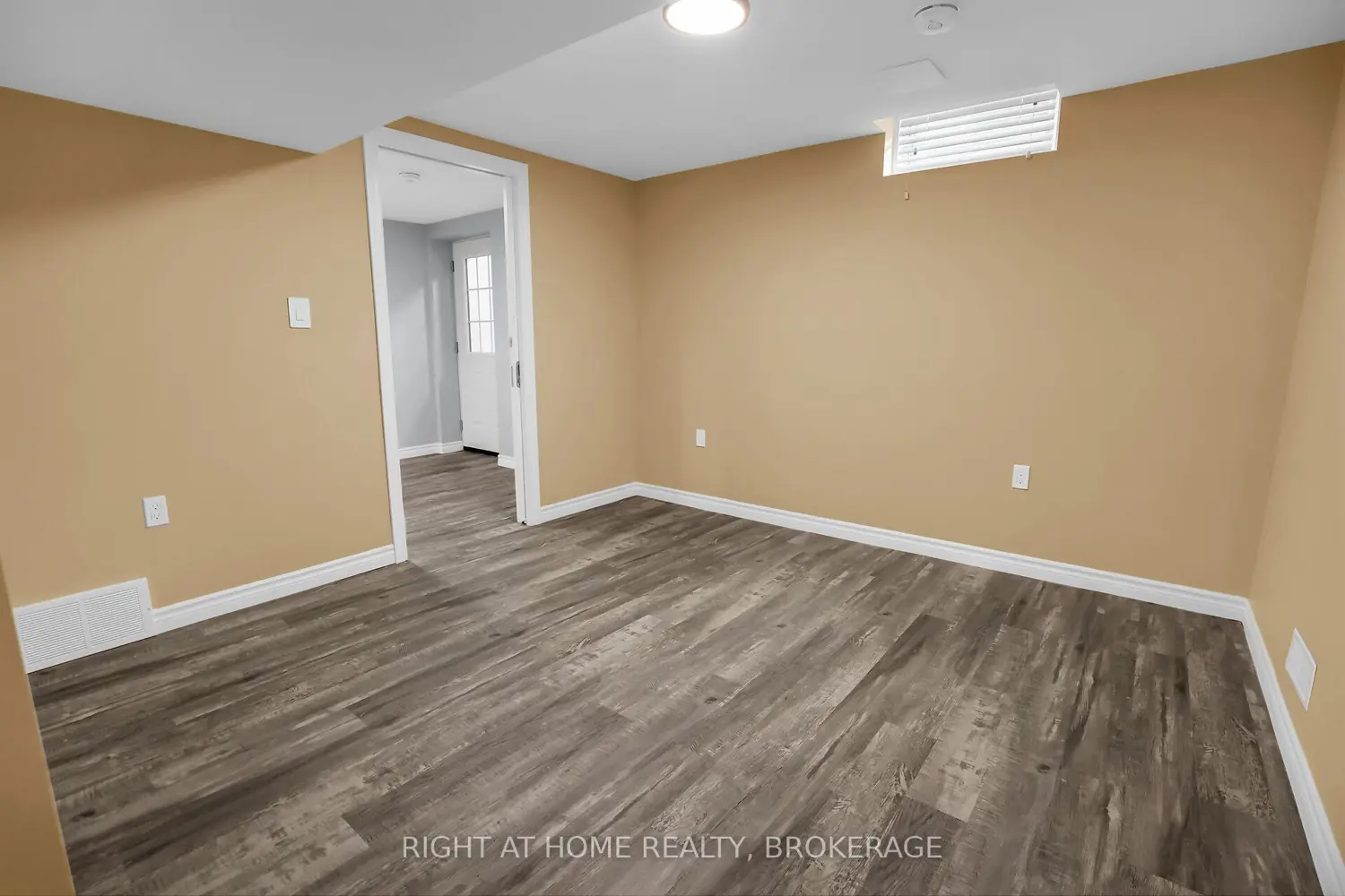 Additional image 12 of 4423 Dennis Avenue