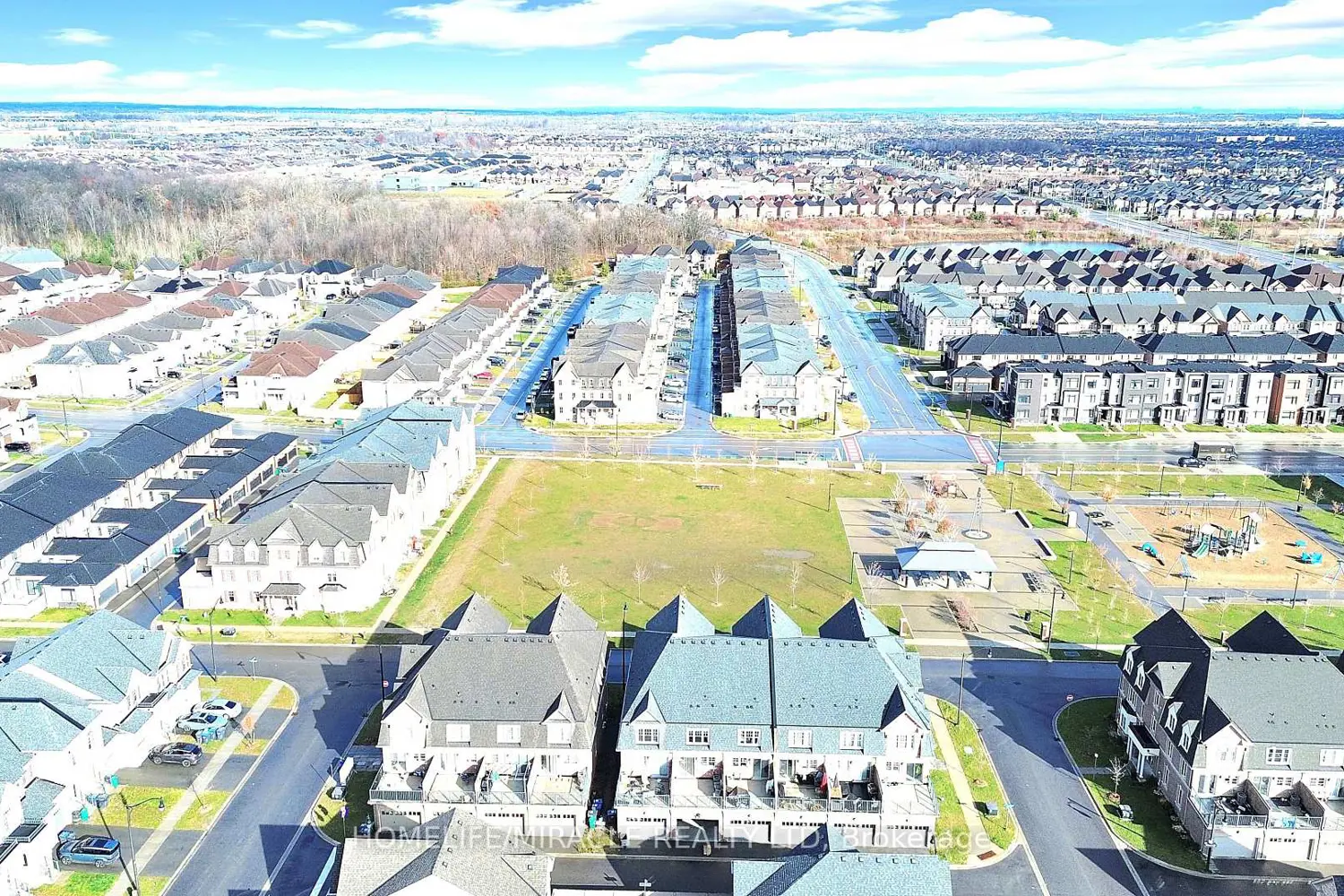 Additional image 17 of 15 Finegan Circle