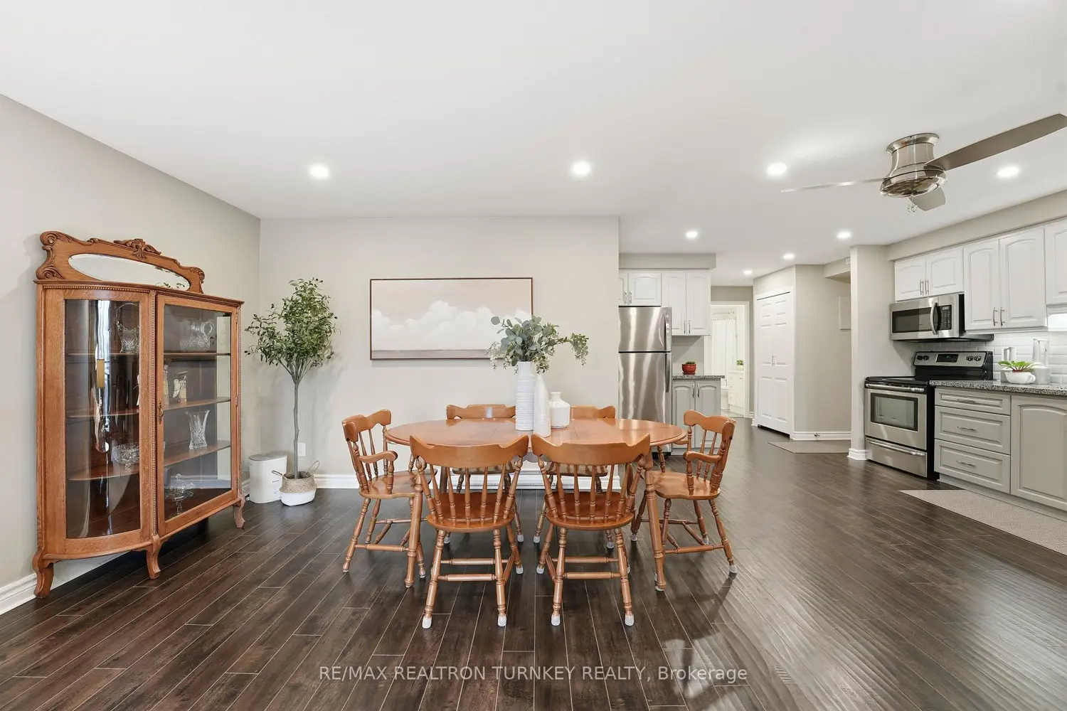 Additional image 7 of 74 The Queensway 202