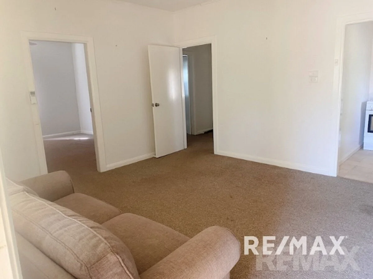 Additional image 5 of 102-104 Osborne Street, Lockhart NSW 2656