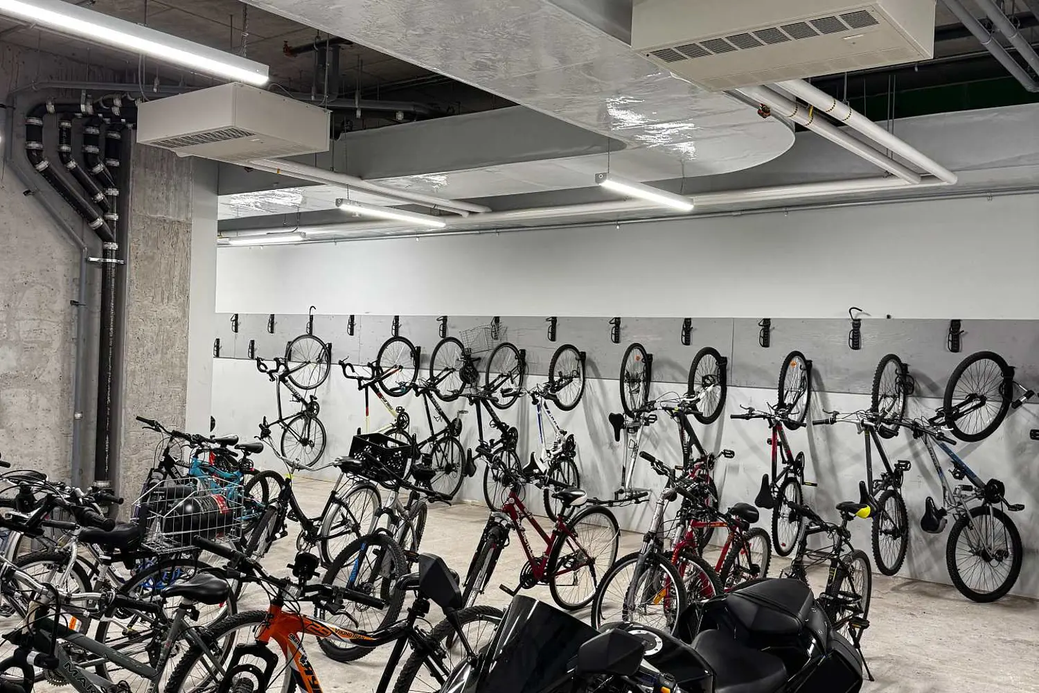 Additional image 16 of 652 Princess Street 604