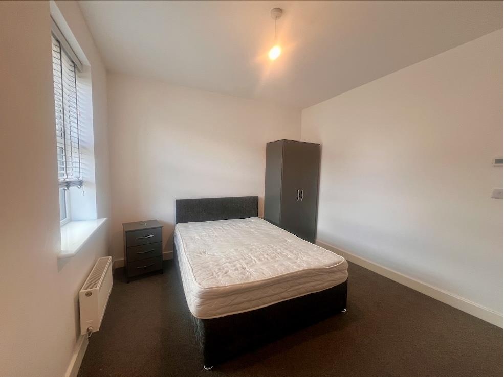 Additional image 2 of 3 Bed Semi-Detached House, Tulip Drive, LS14, N1 7GU