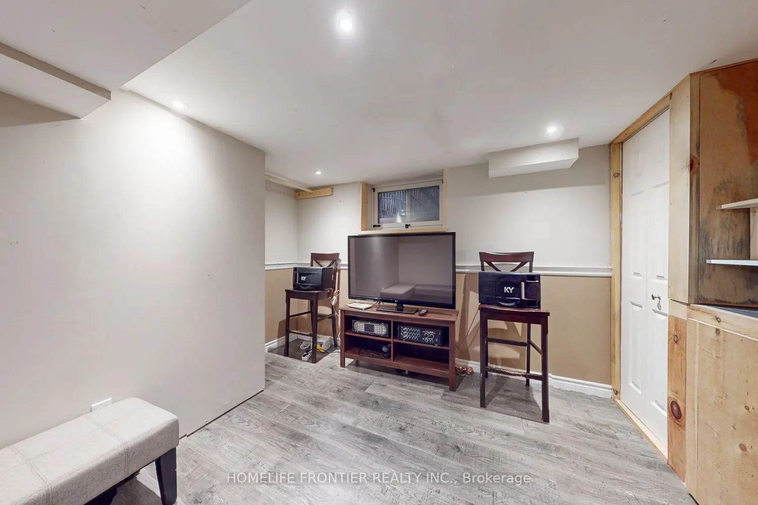 Additional image 12 of 267 Grove Street