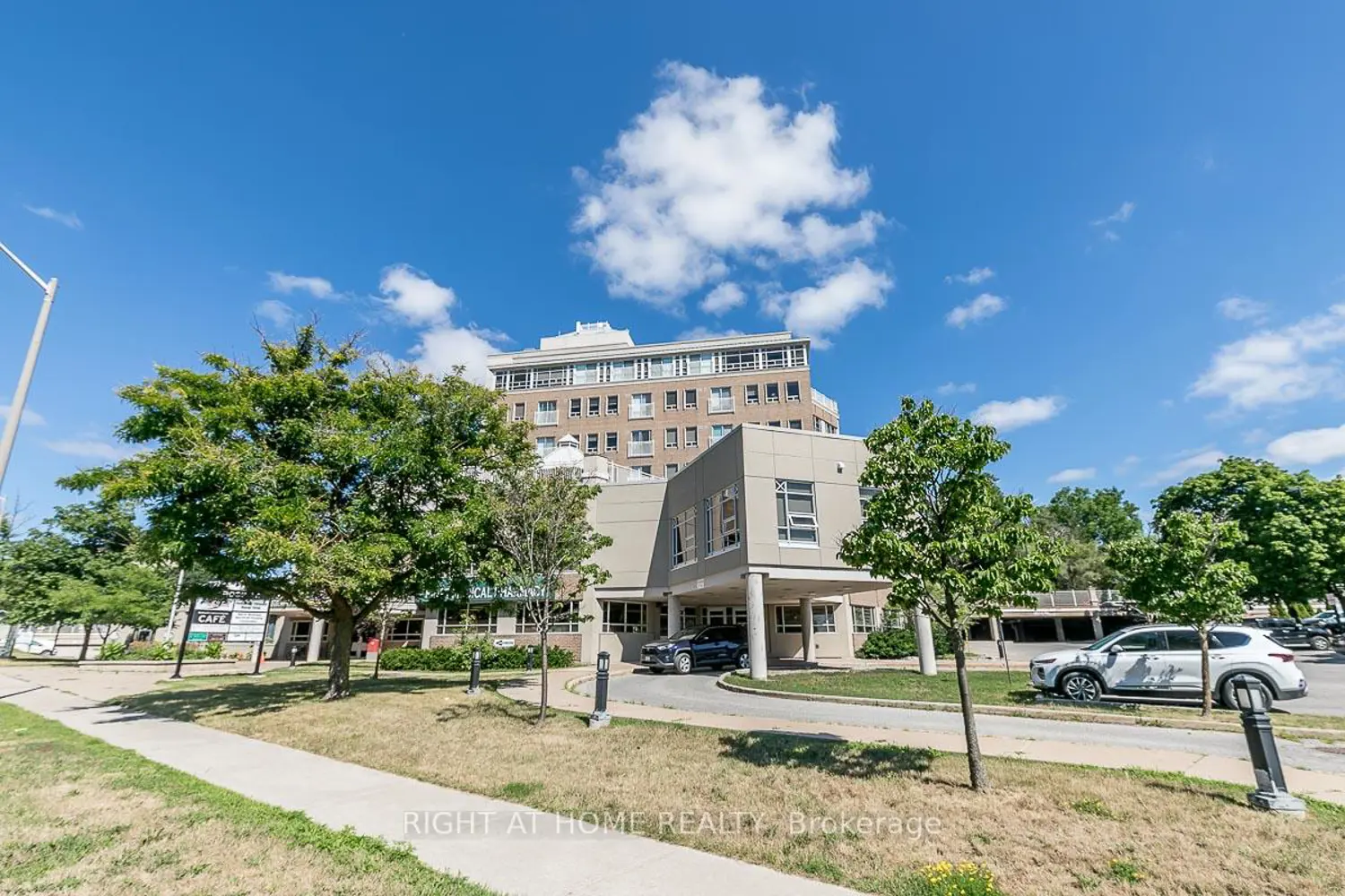 Additional image 17 of 74 Ross Street 53