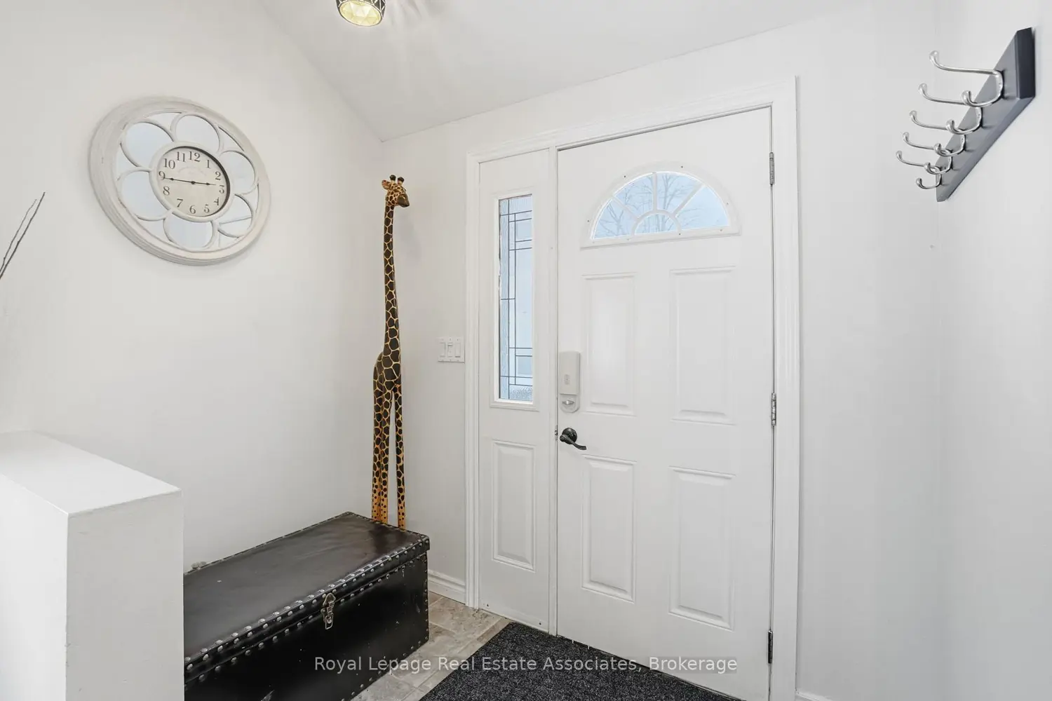 3132 Evadere Avenue photo 3