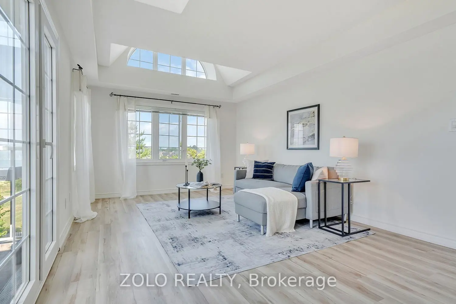 Additional image 17 of 395 Lakebreeze Drive 301