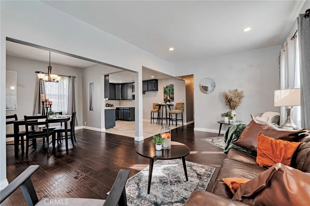 Additional image 10 of 70 W Claremont St, Pasadena, CA 91103