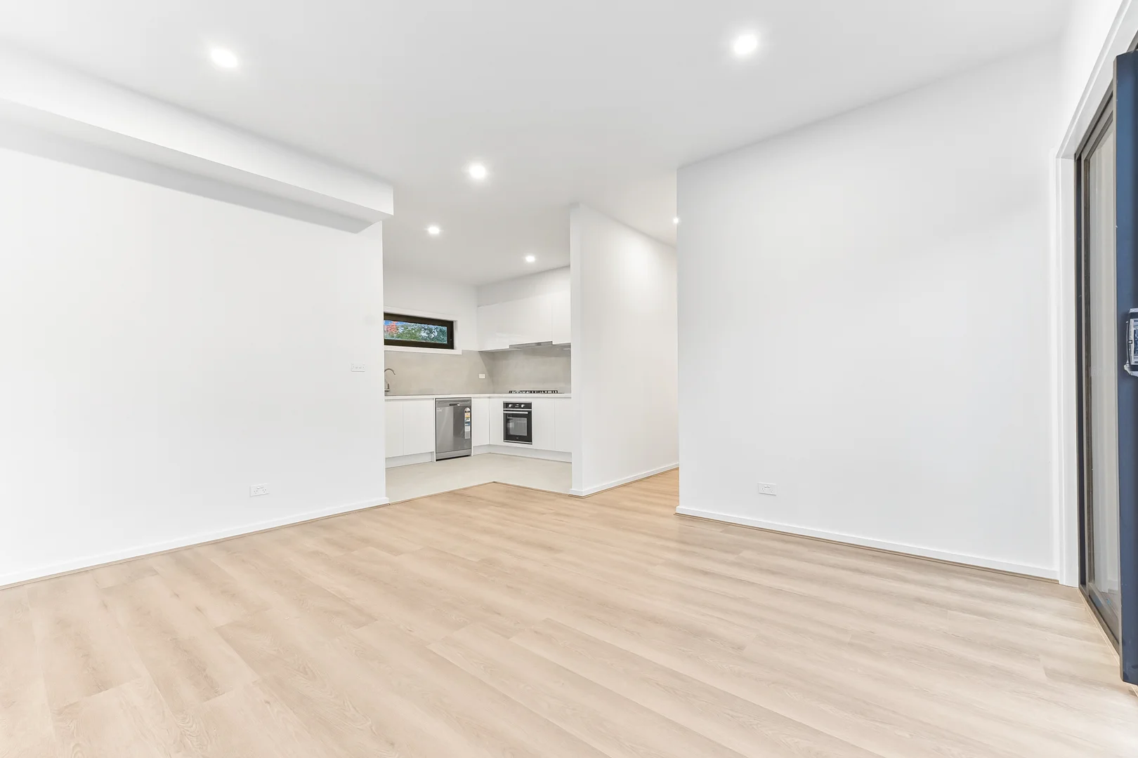 Additional image 4 of 1-5/31 Macpherson Street, Dandenong VIC 3175
