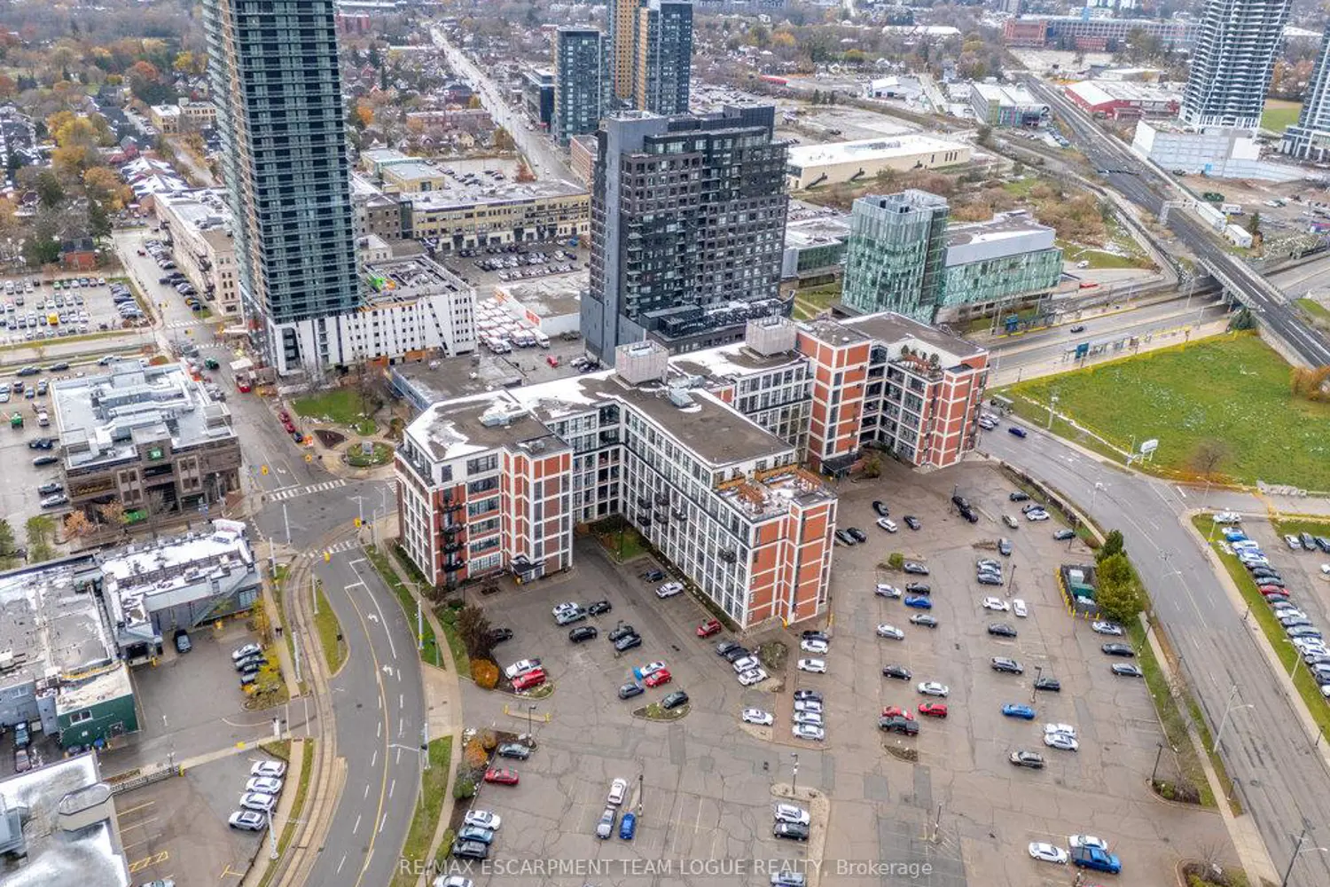 Additional image 20 of 404 King St Street 424