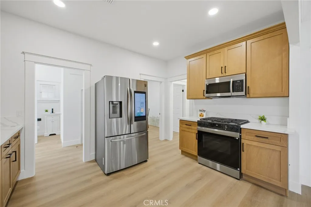 Additional image 10 of 661 N 4th St, Banning, CA 92220