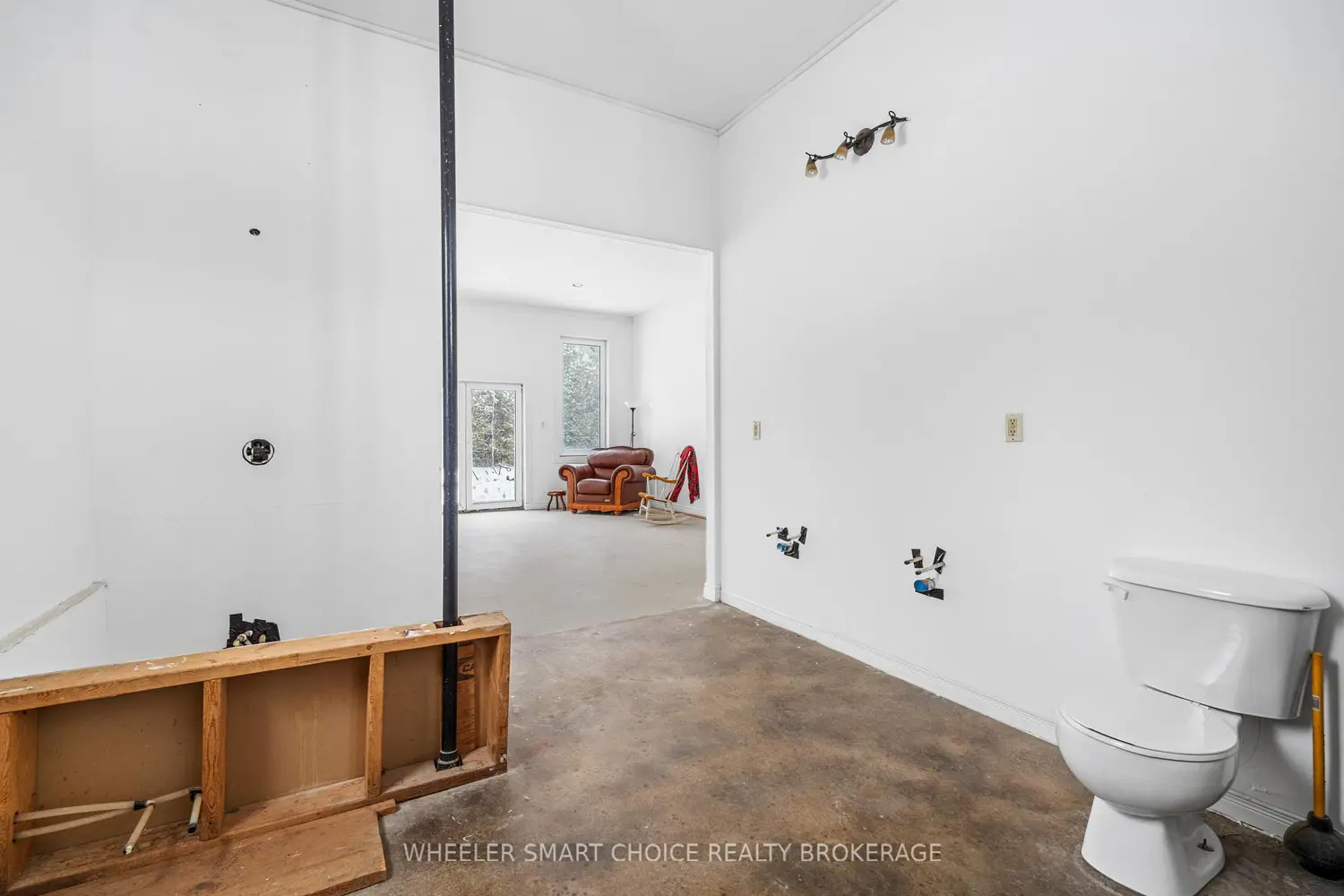 Additional image 11 of 11441 Levere Road