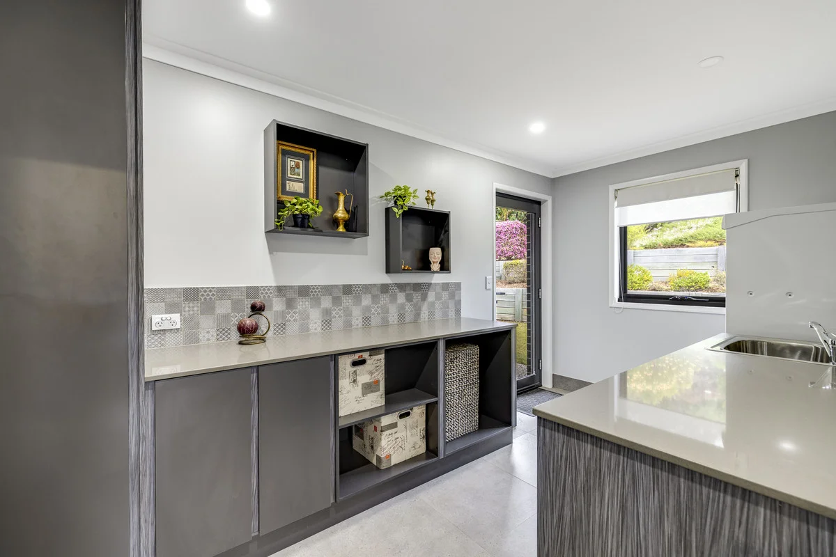 Additional image 13 of 1 Guido Avenue, Blue Mountain Heights QLD 4350