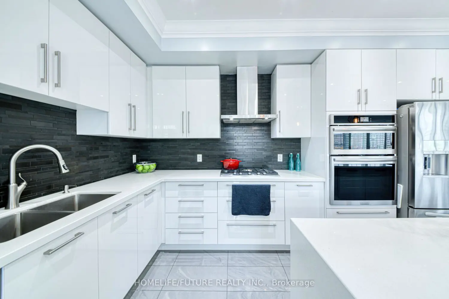 Additional image 4 of 14 Dancing Waters Road