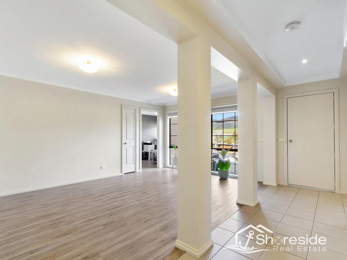 Additional image 29 of 14 Norman Court, Lakes Entrance VIC 3909