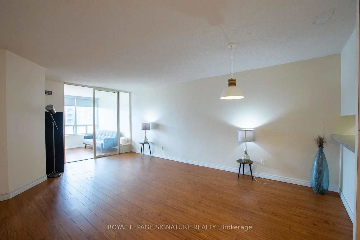Additional image 8 of 7 Bishop Avenue 1604