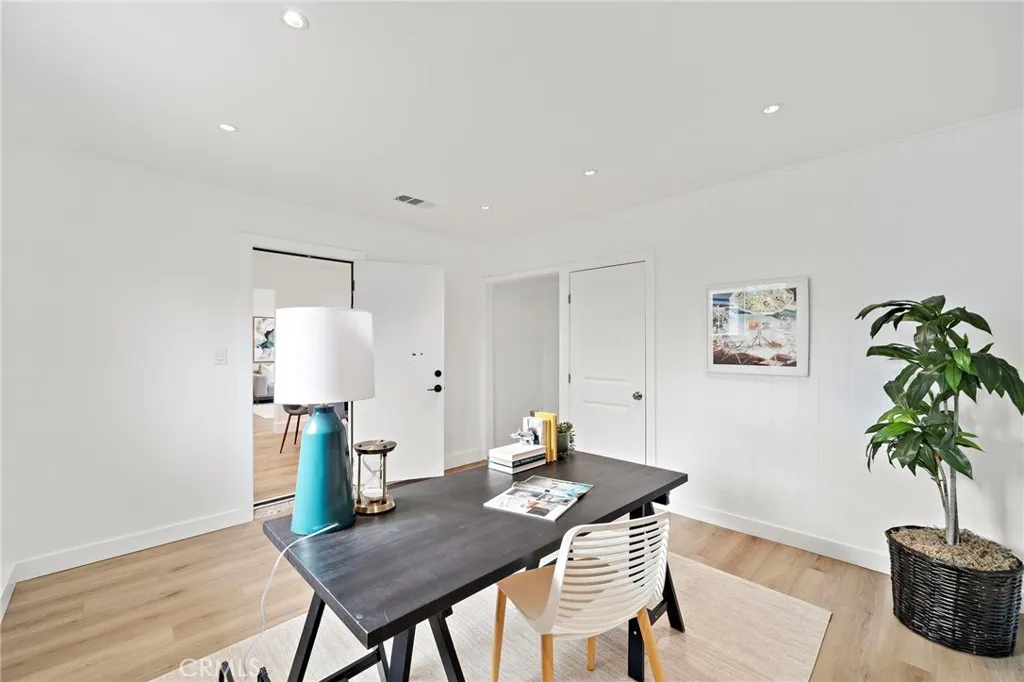 Additional image 14 of 1410 W Camden Place, Santa Ana, CA 92704