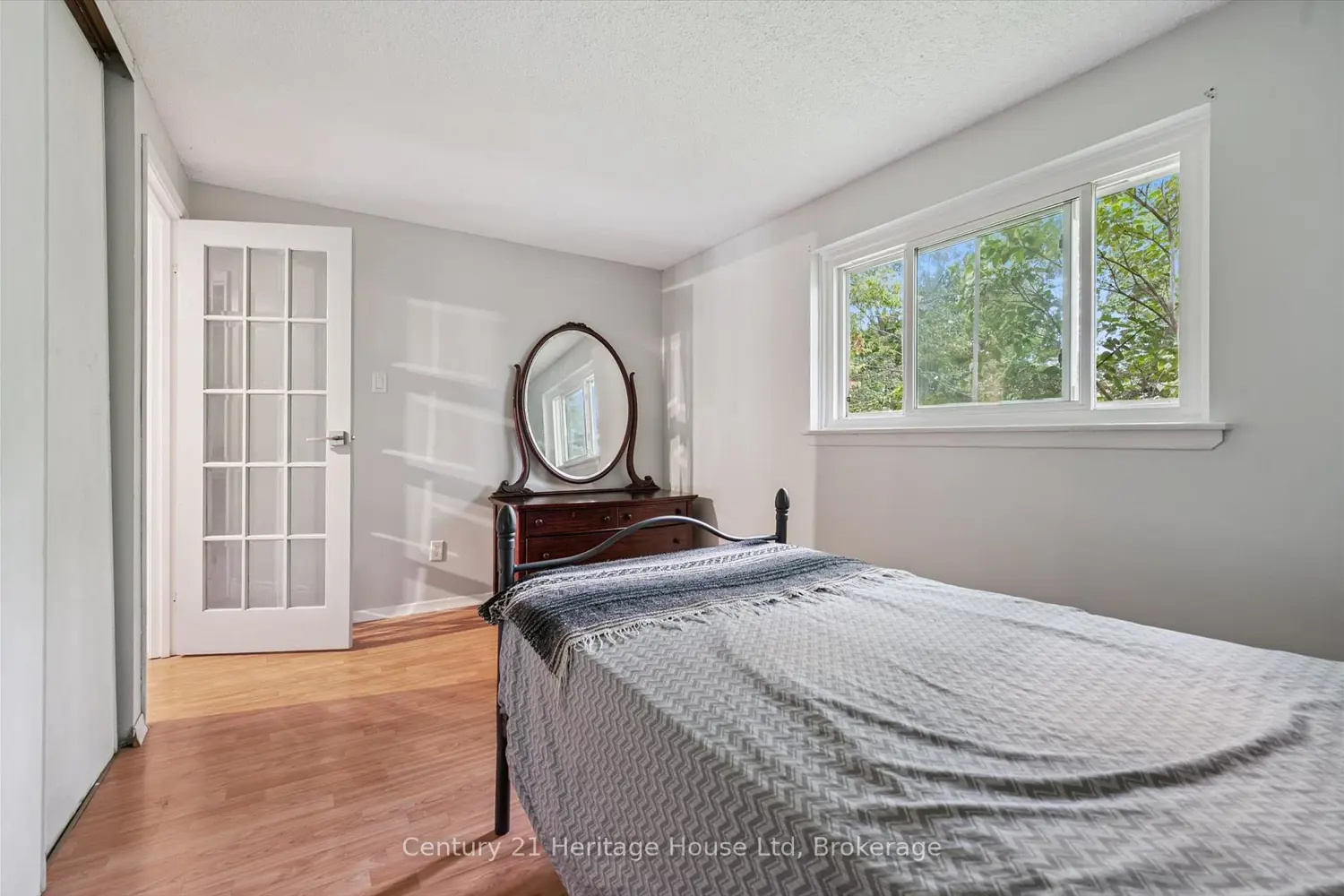 Additional image 8 of 378 West Acres Drive