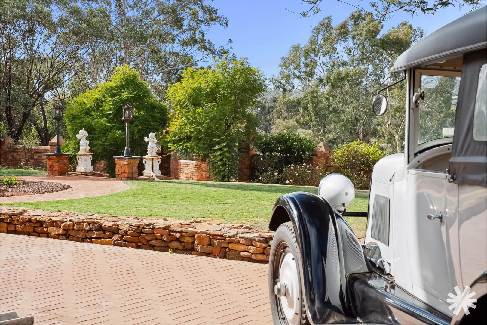 Additional image 47 of 24 Grey Street, York WA 6302