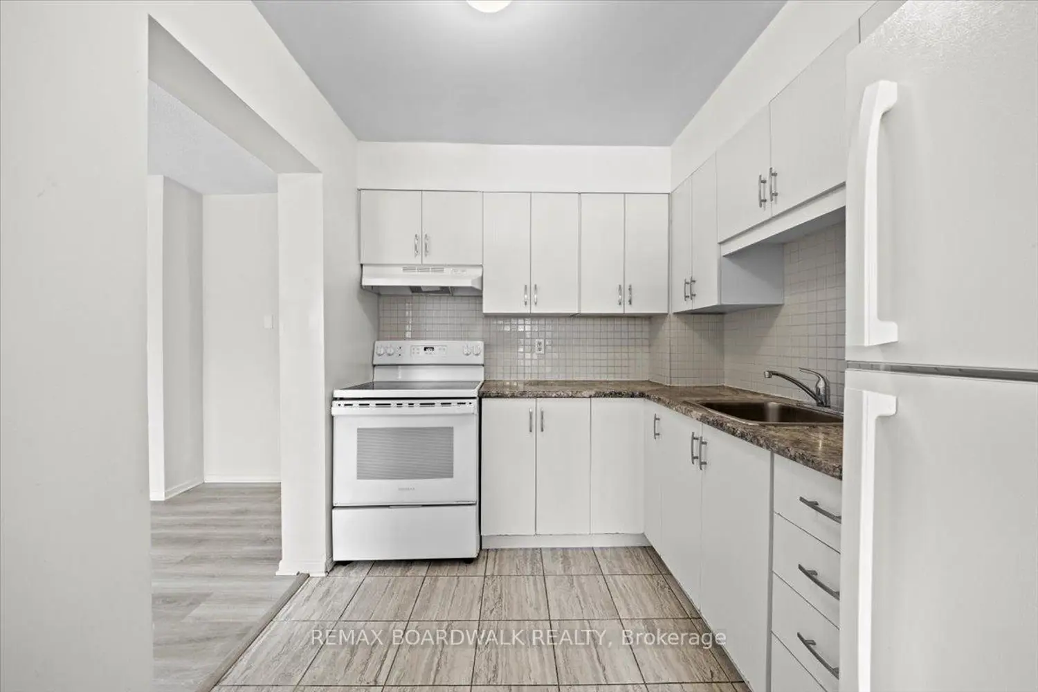 2044 Arrowsmith Drive 108A photo 5