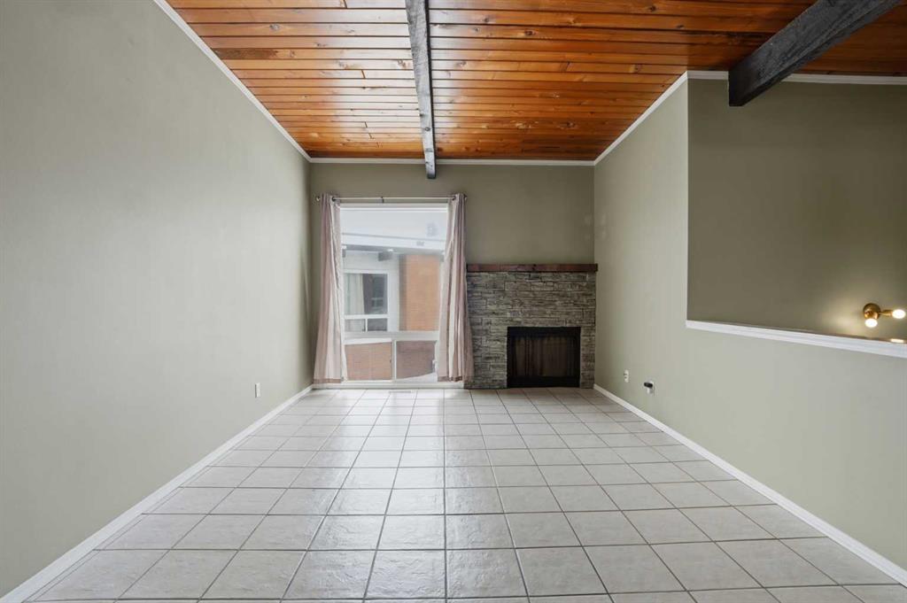 Additional image 3 of 107 Pinemont Bay NE, Calgary, AB, T1Y 2V7