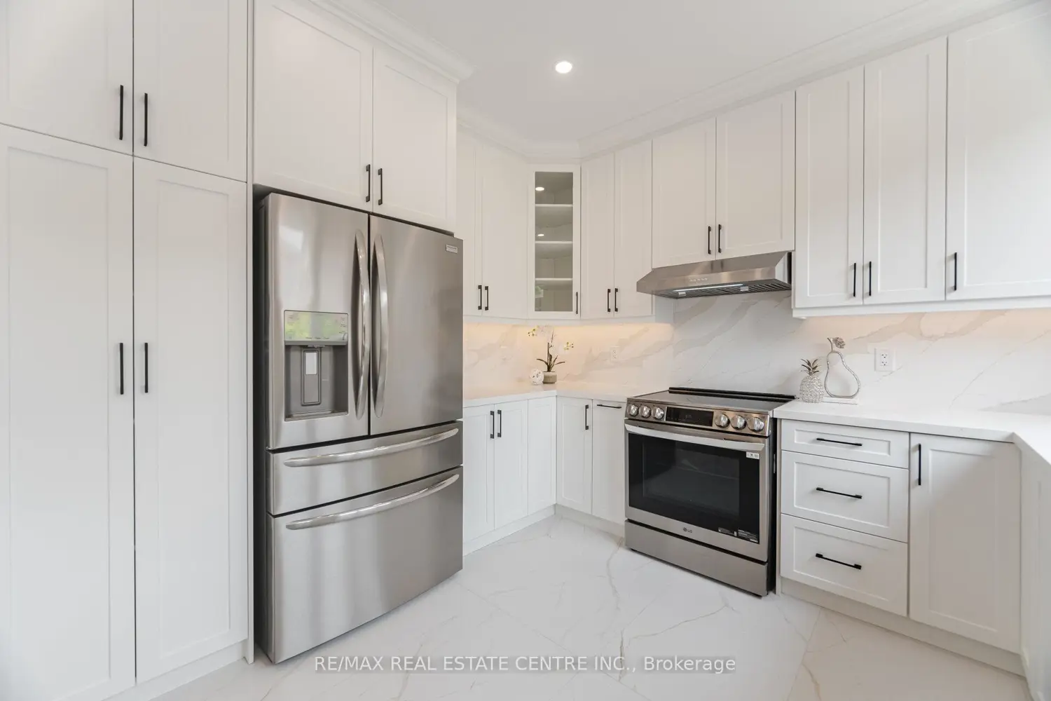 Additional image 8 of 200 Weston Drive