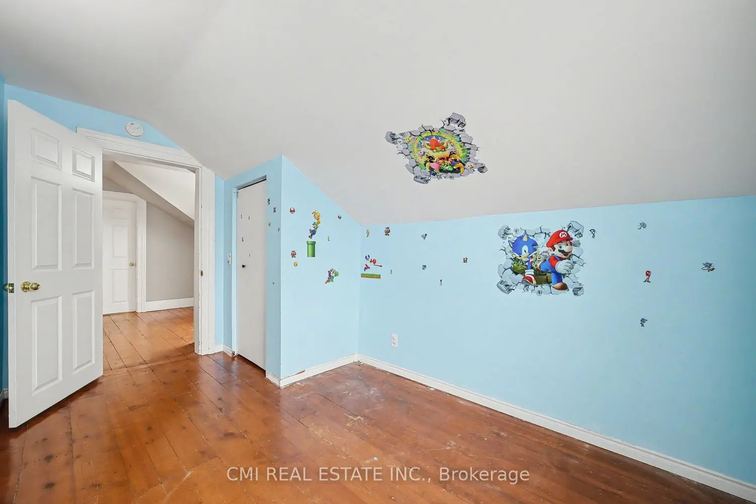 Additional image 10 of 76 Main Street