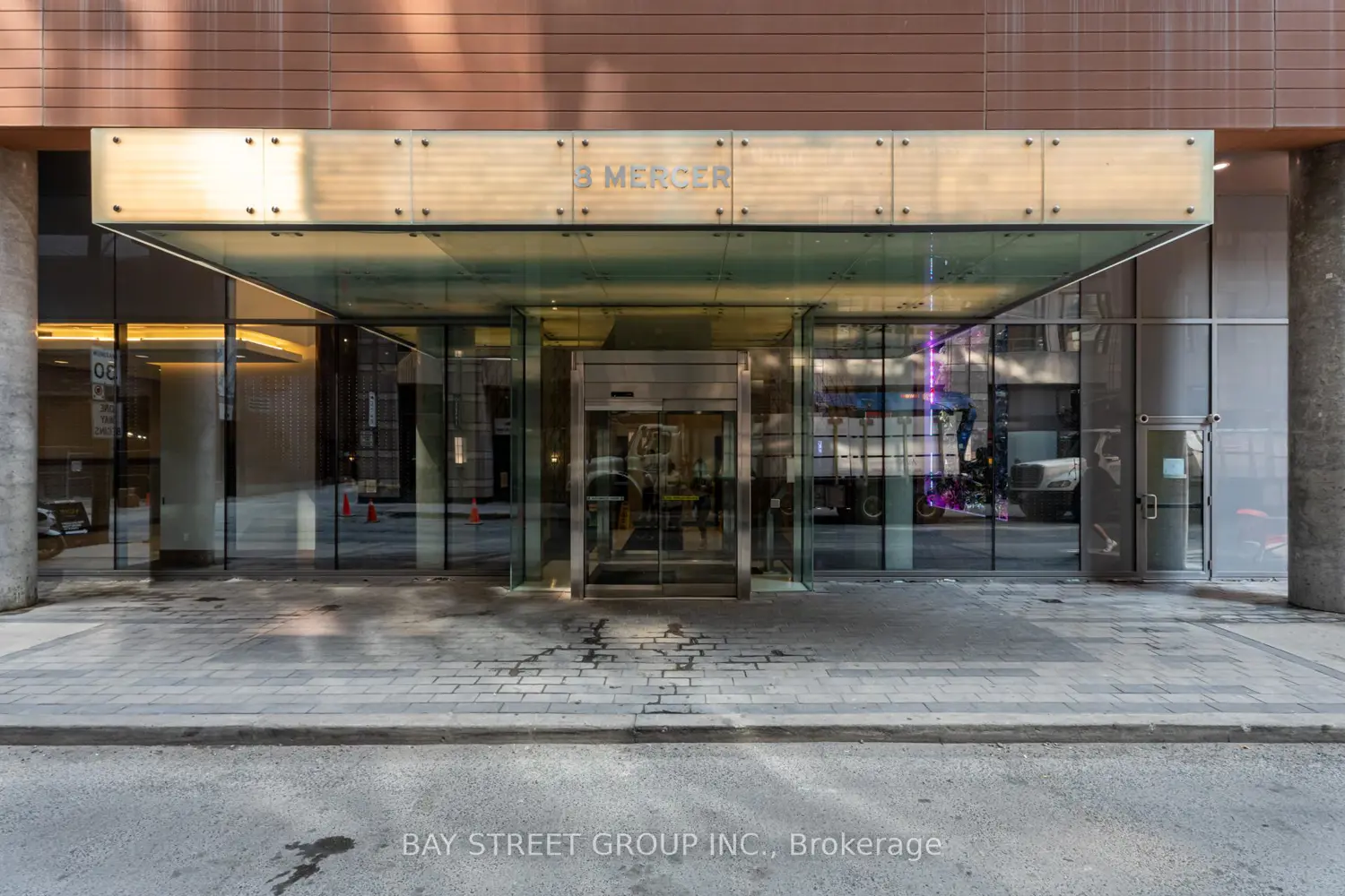 Additional image 2 of 8 Mercer Street 909
