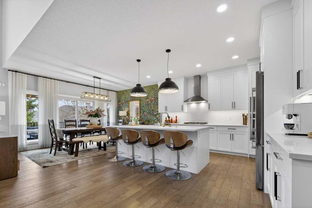Additional image 5 of 105 Westpoint Way SW, Calgary, AB, T3H 2A5