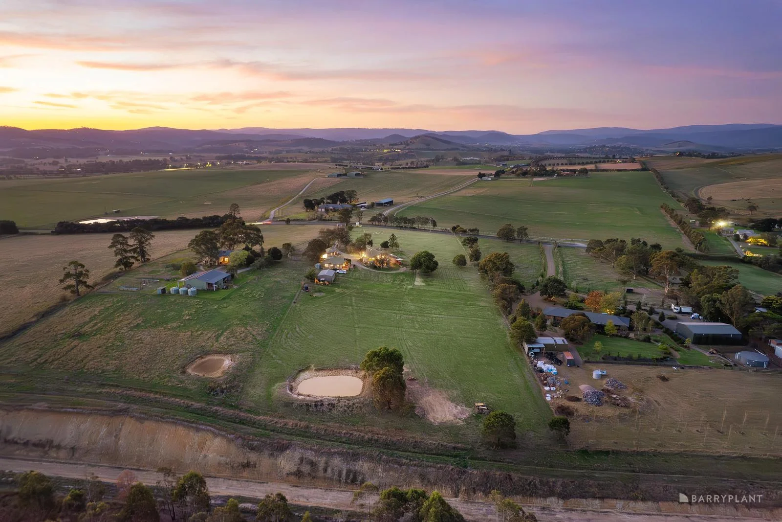 Additional image 3 of 899 Healesville Yarra Glen Road, Yarra Glen VIC 3775