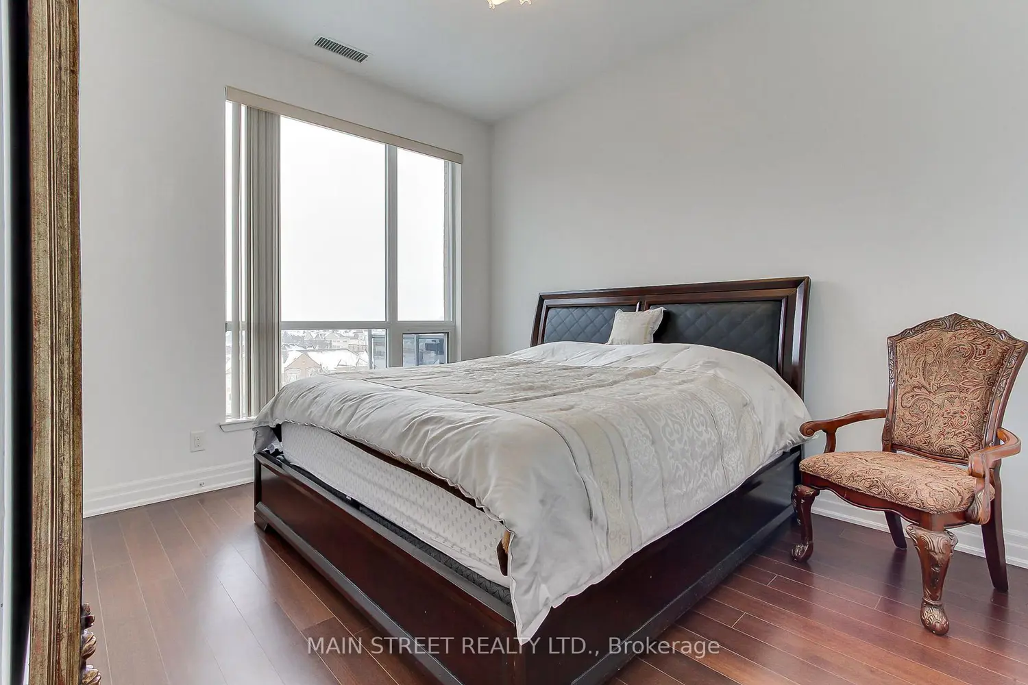 Additional image 9 of 111 Civic Square Gate 619