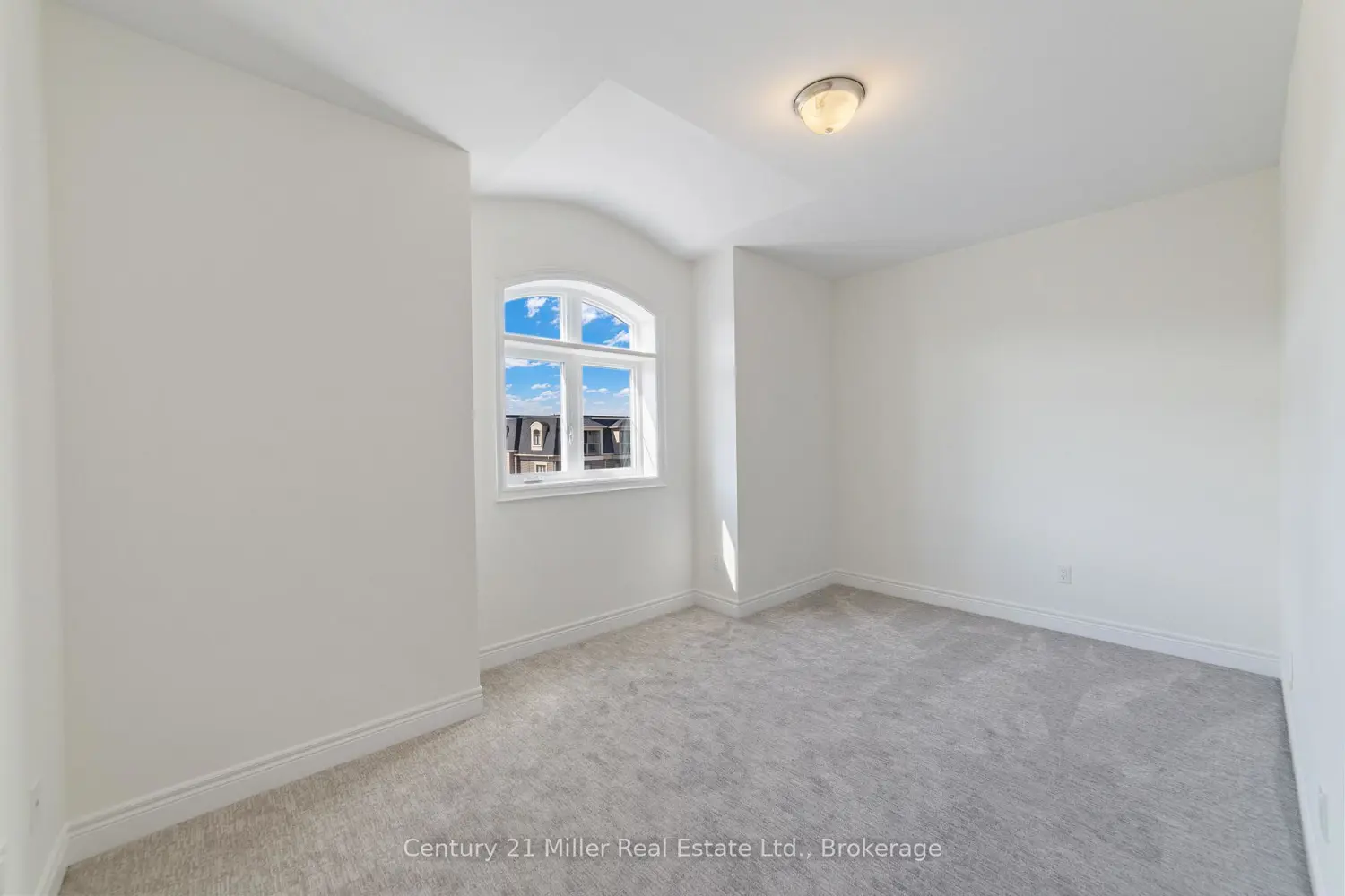 Additional image 19 of 260 Melody Common 36