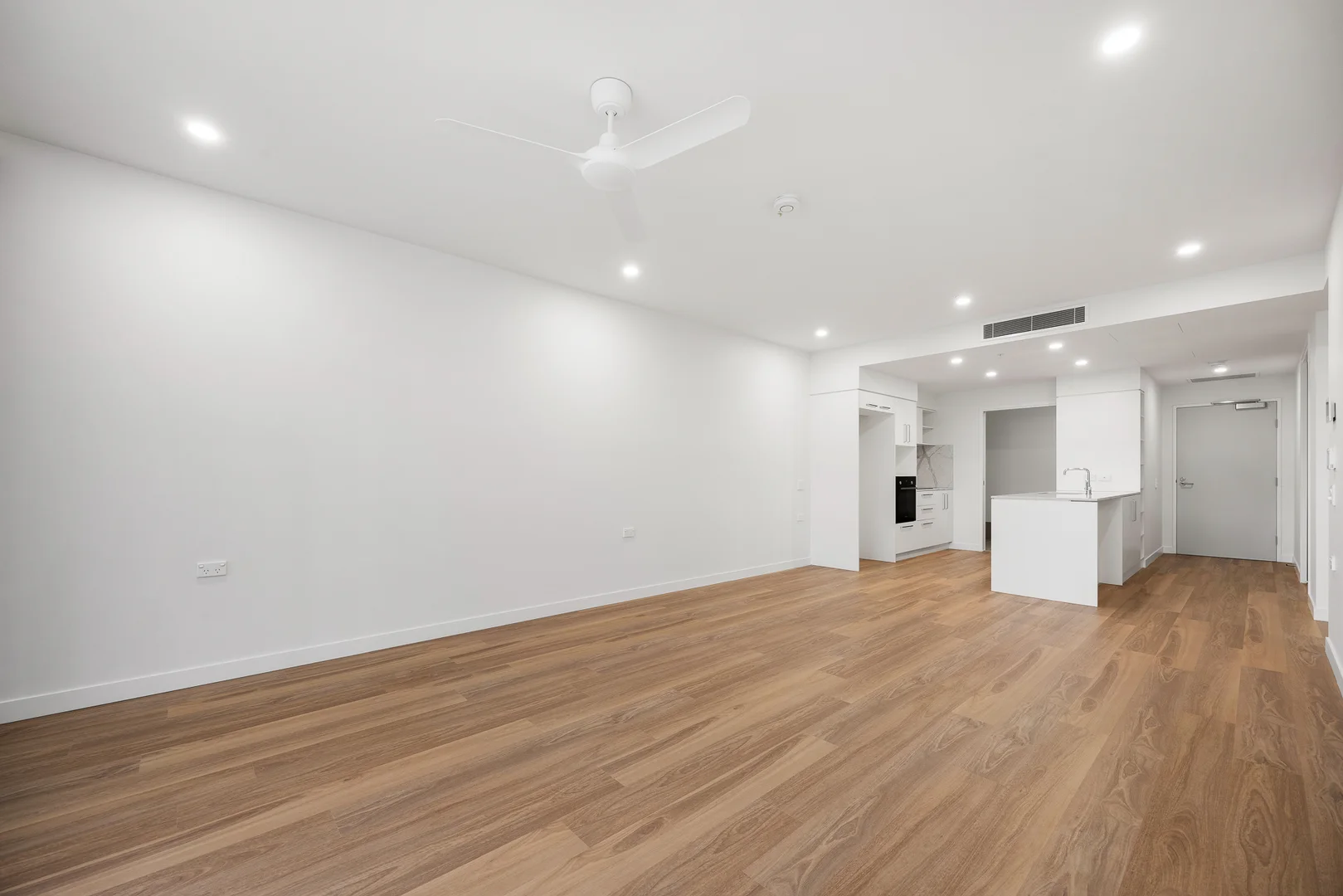 Additional image 3 of 255/3 Lang Street, Bilinga QLD 4225