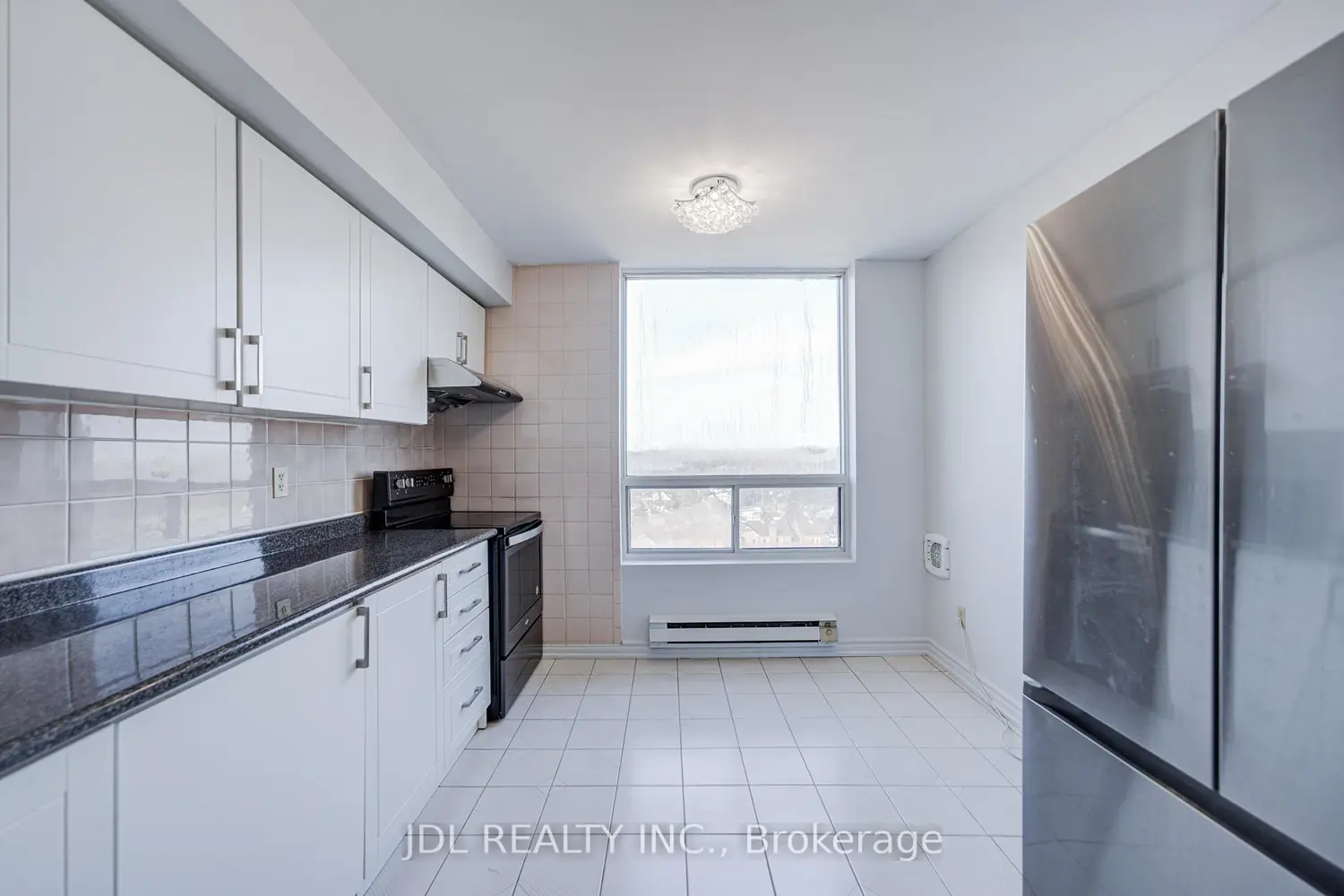 Additional image 13 of 1 Reidmount Avenue 1106
