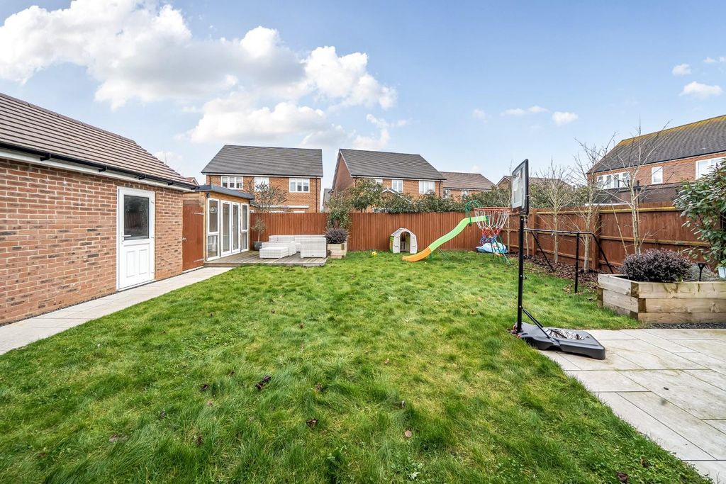 Additional image 15 of 4 bed detached house for saleLewis Corner, Potton SG19
