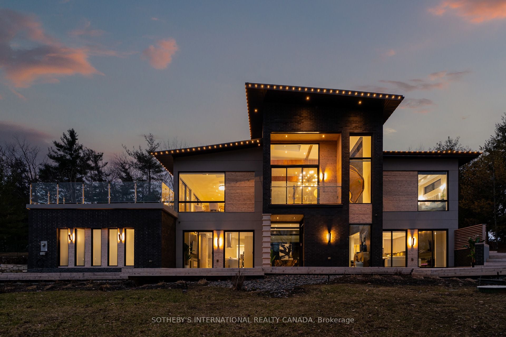 4599 Langstaff Road, Vaughan, ON, L4L 2B2