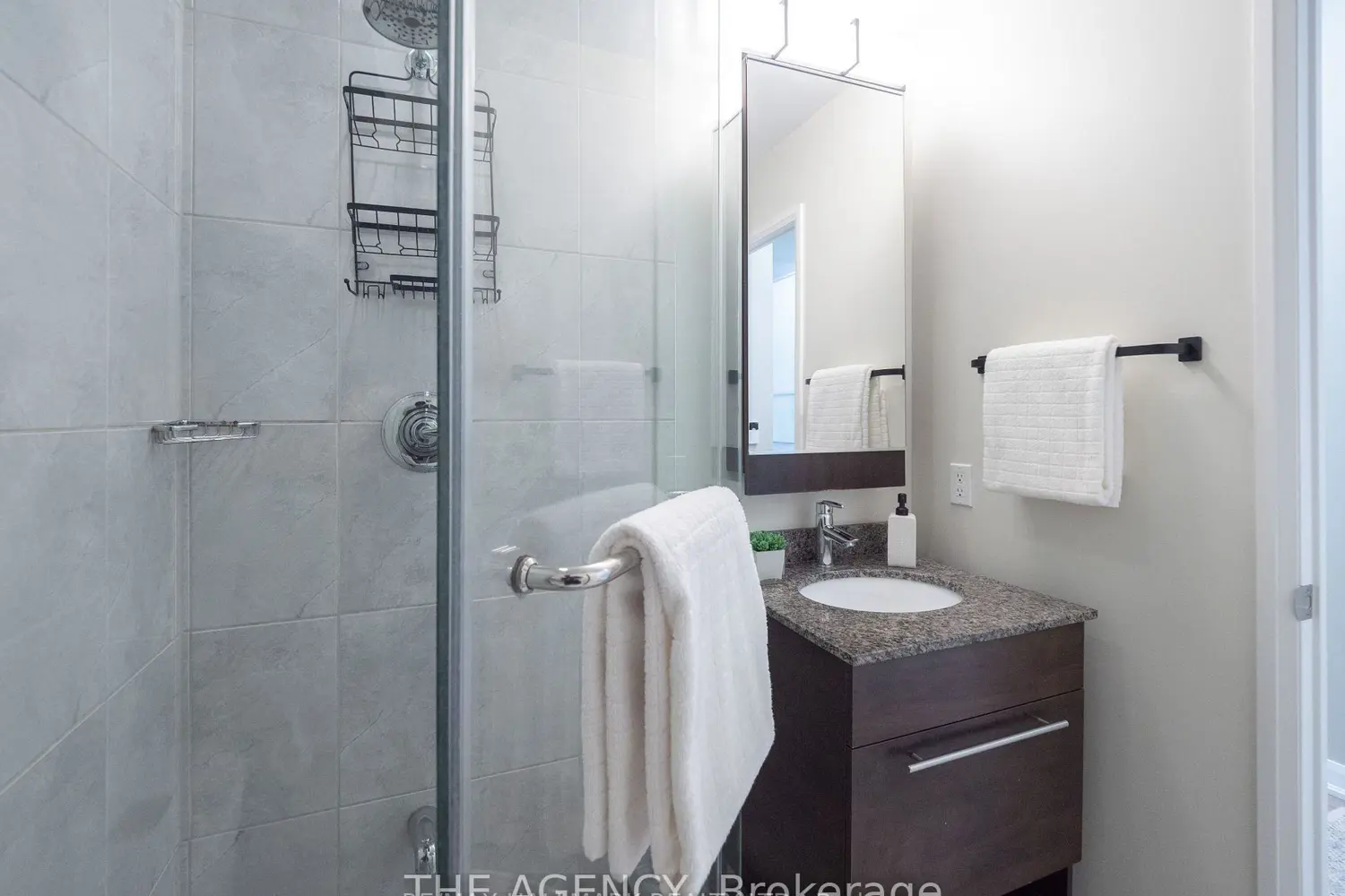 Additional image 11 of 500 Sherbourne Street 507