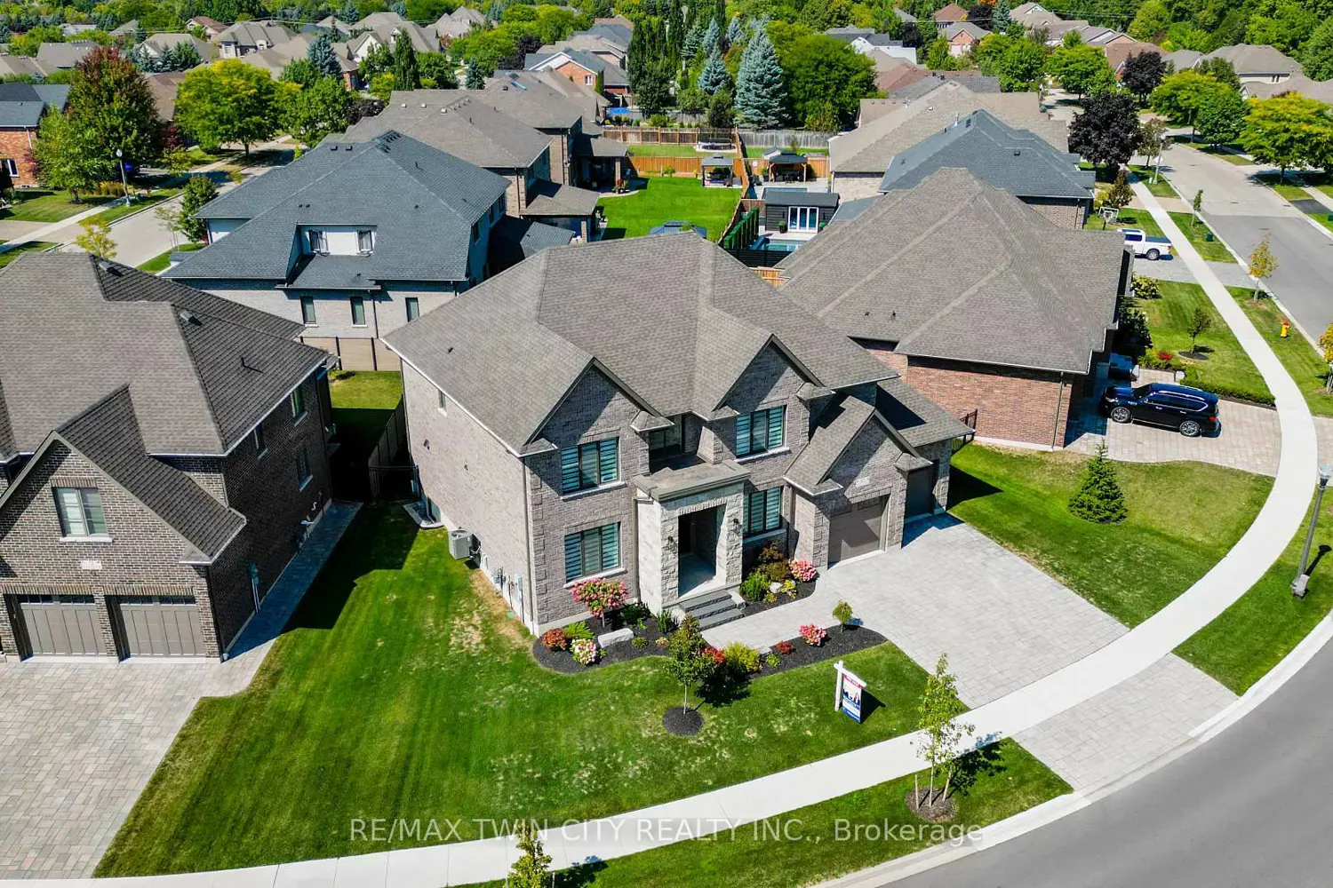 Additional image 20 of 47 Pioneer Ridge Drive