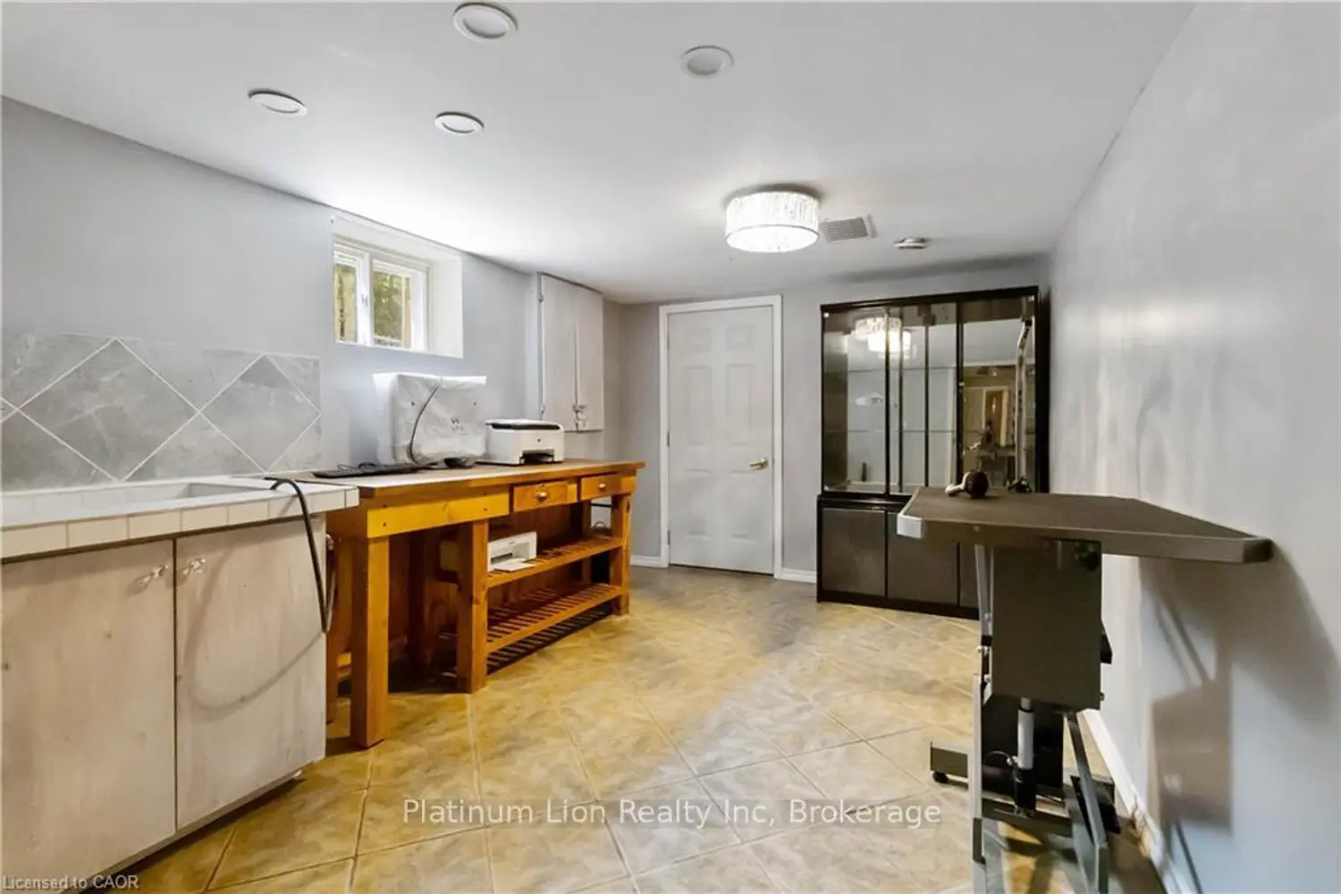 Additional image 18 of 6 Equestrian Court