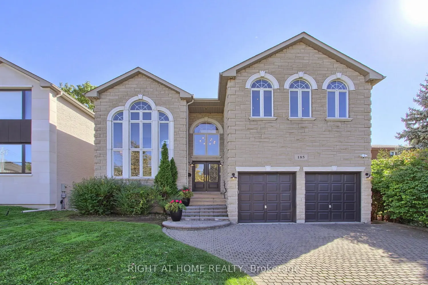185 King High Drive photo 2