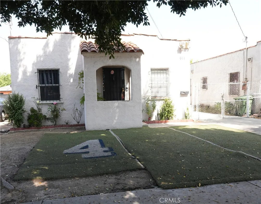 Additional image 41 of 611 W 91st St, Los Angeles, CA 90044