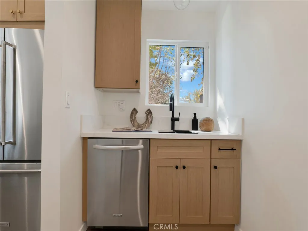 Additional image 47 of 17156 Bullock St, Encino, CA 91316