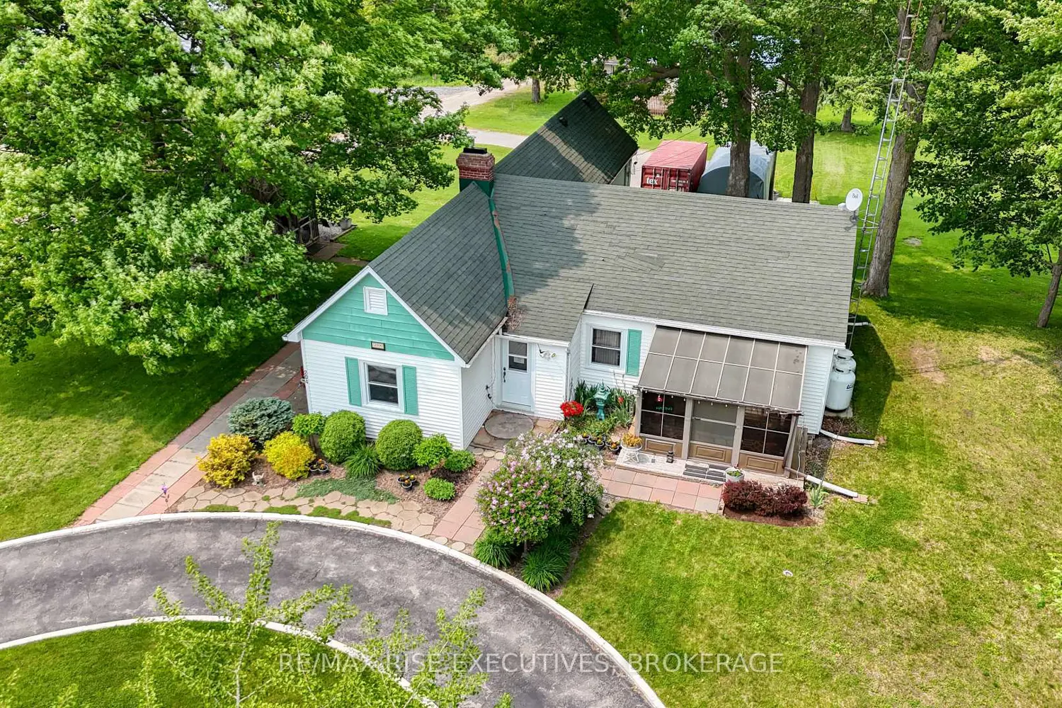 Additional image 18 of 204 R33