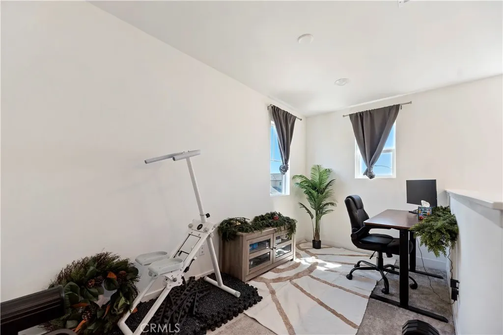 Additional image 79 of 364 Castaic Way, Rialto, CA 92377