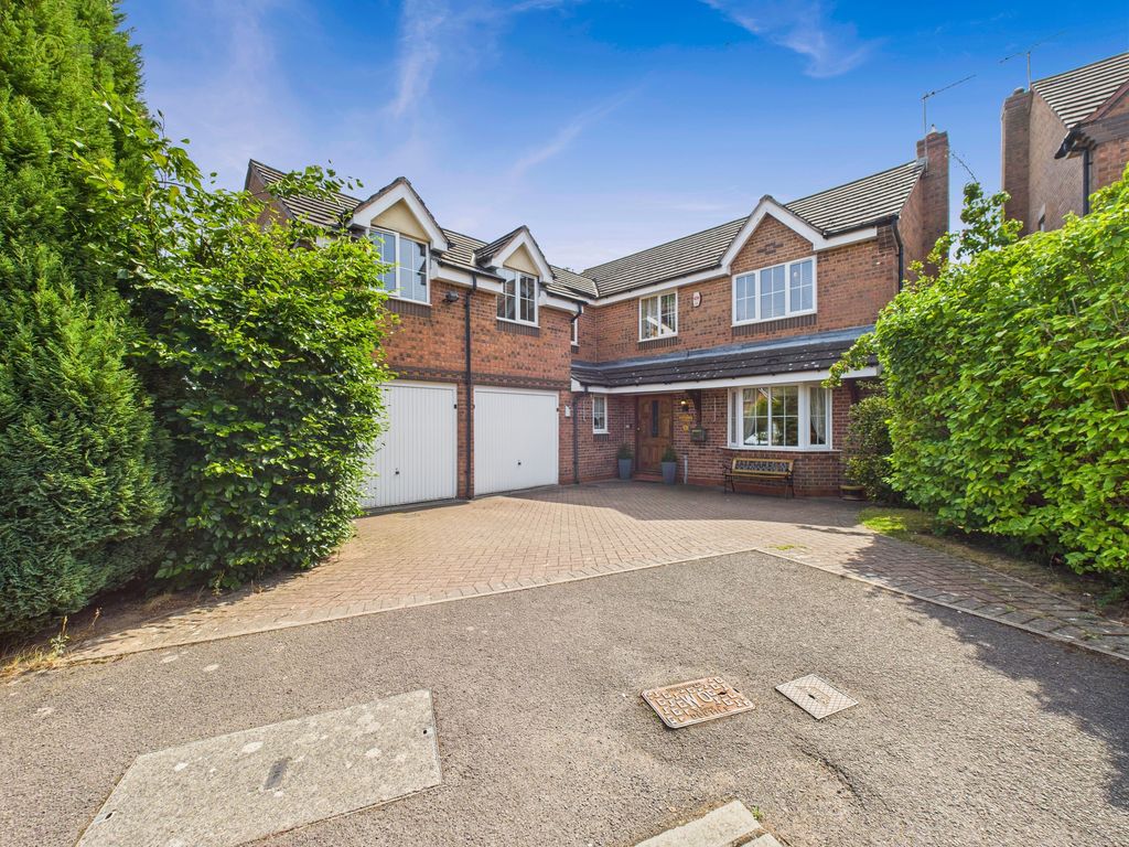 5 bed detached house for saleParsons Walk, Clifton Campville, Tamworth B79