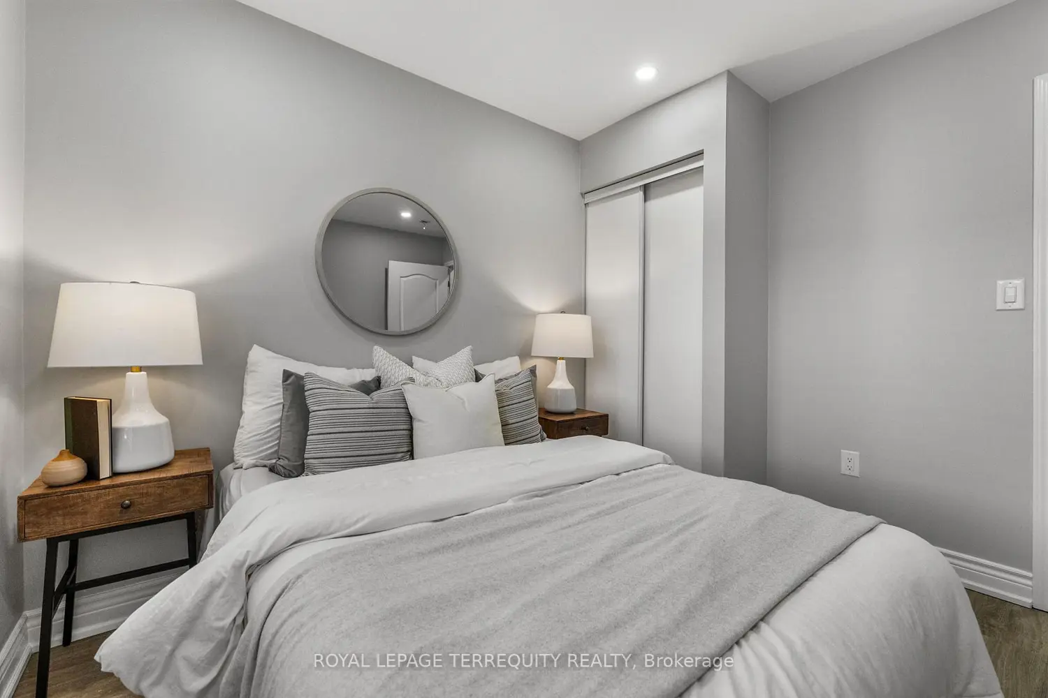 Additional image 11 of 1058 Clipper Lane