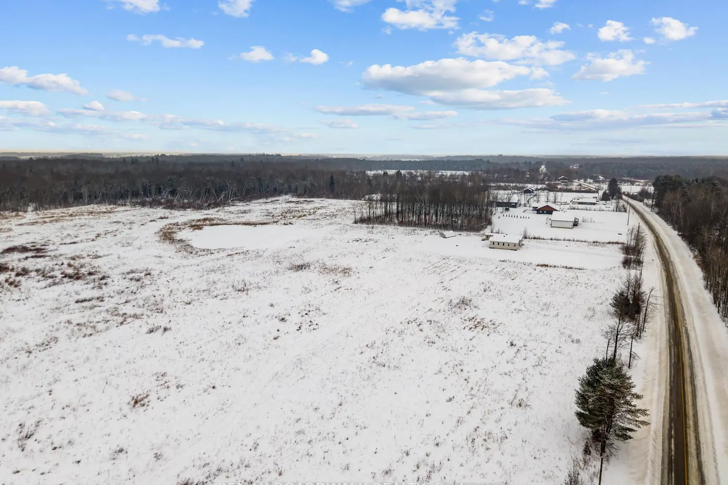 1606 Pittston Road photo 5